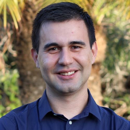 Headshot of Lucas Camillo